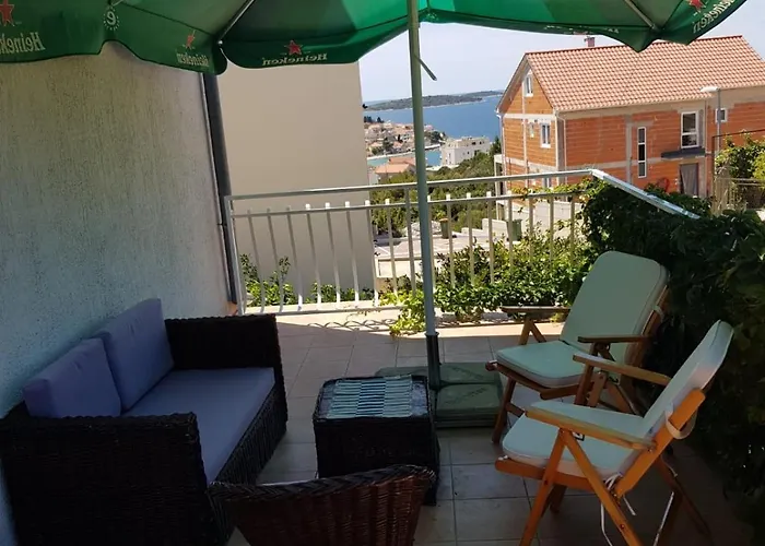 Dekovic Appartamento Primošten